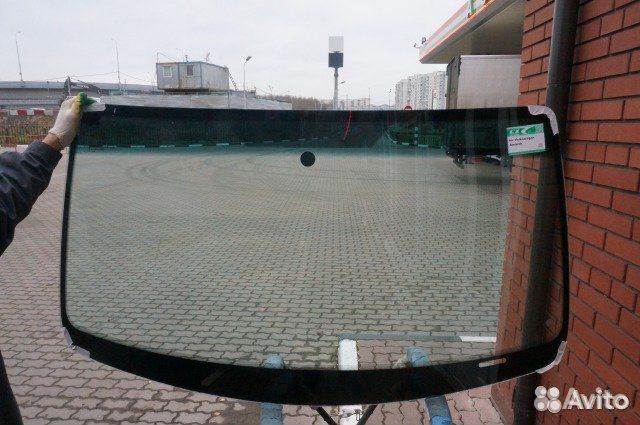 Стекло лобовое VW Amarok(Фольксваген Амарок)