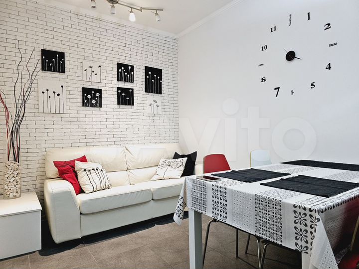 2-к. квартира, 67 м², 6/10 эт.