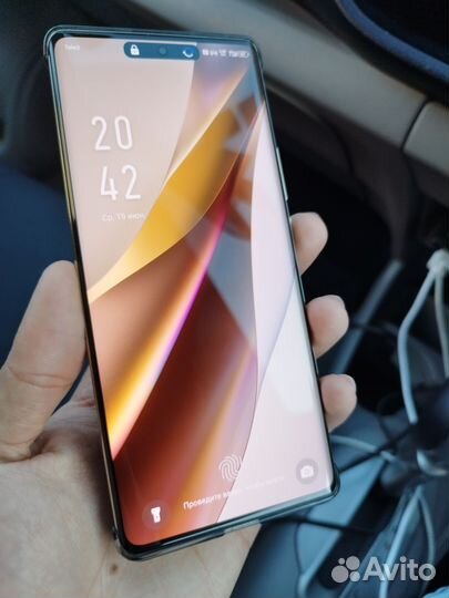 Infinix Note 40 Pro, 12/256 ГБ