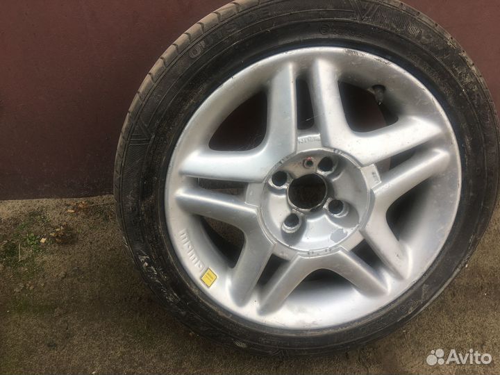 Momo Ferrari Engeneering 15”