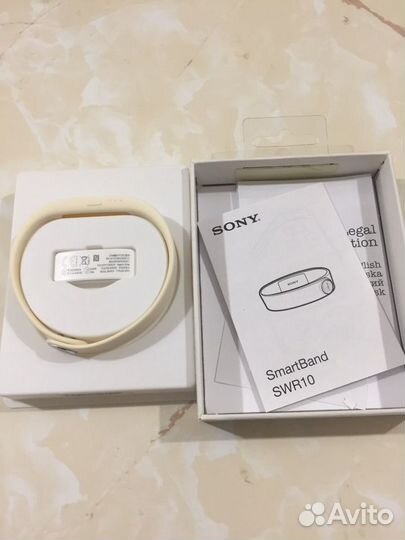 Фитнес браслет sony smart band