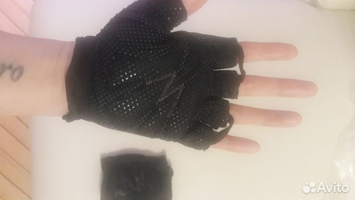 Перчатки Torneo для спортзала