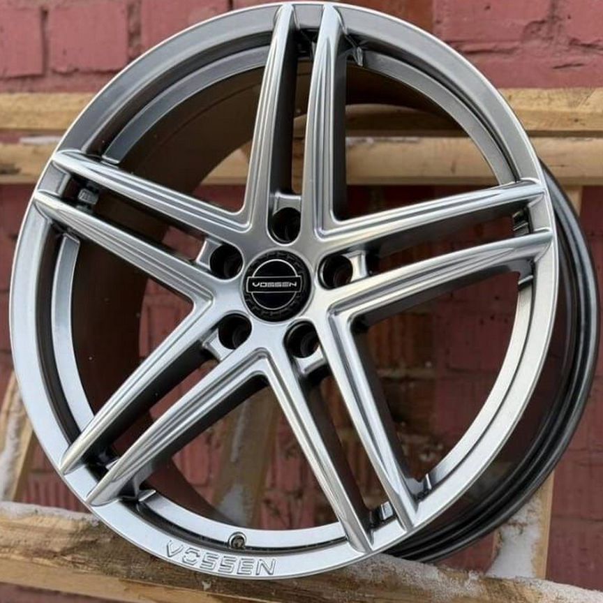 Литые диски Vossen CV5 8×R18 5×114.3