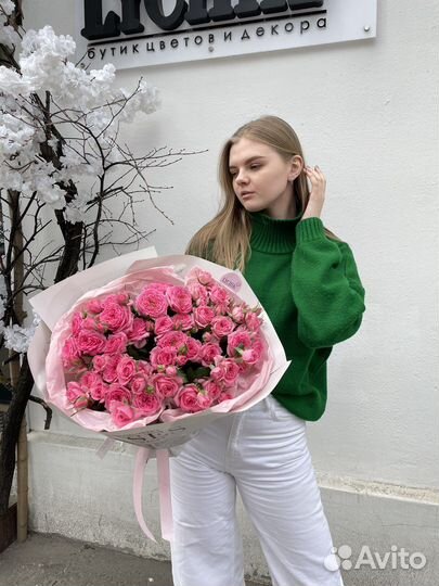 Букет кустовых роз, розы