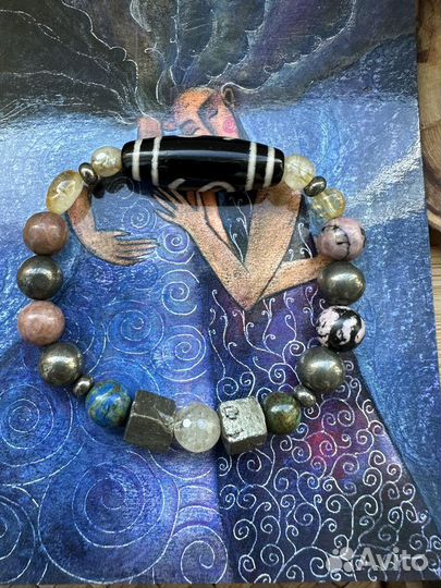 Индивидуальный браслет из натуральных камней