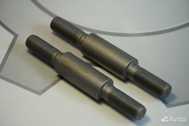 Палец маз серьги