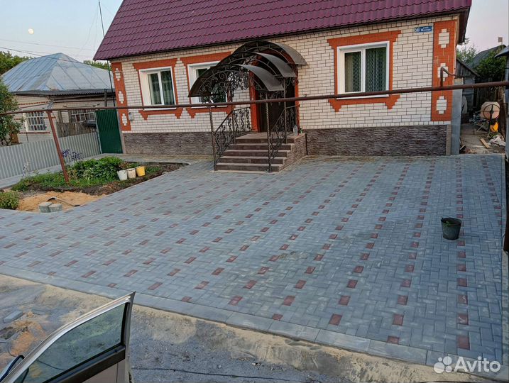Укладка тротуарной плитки