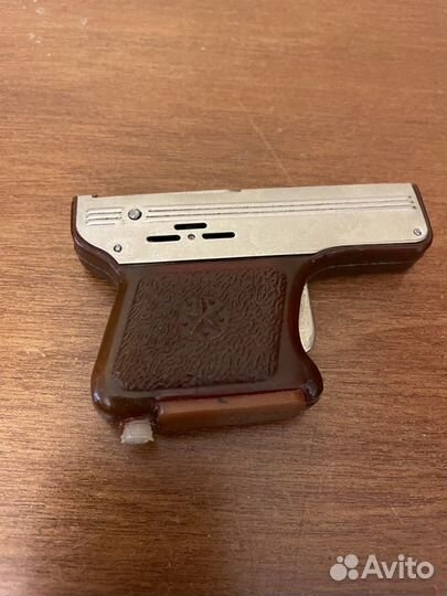 Зажигалка пистолет СССР