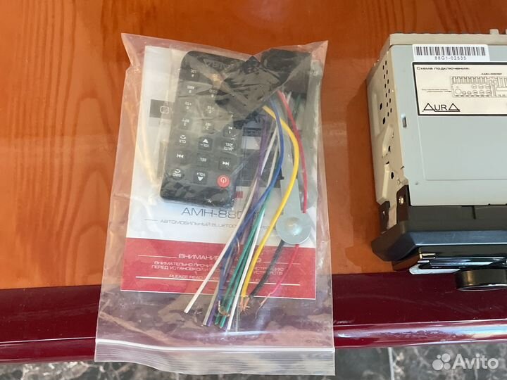 Автомагнитола aura