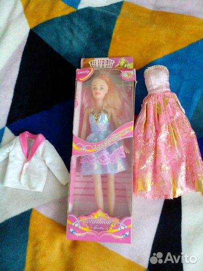 Кукла барби