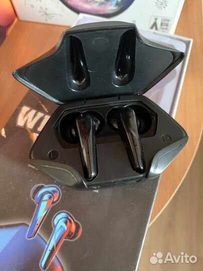Наушники новые