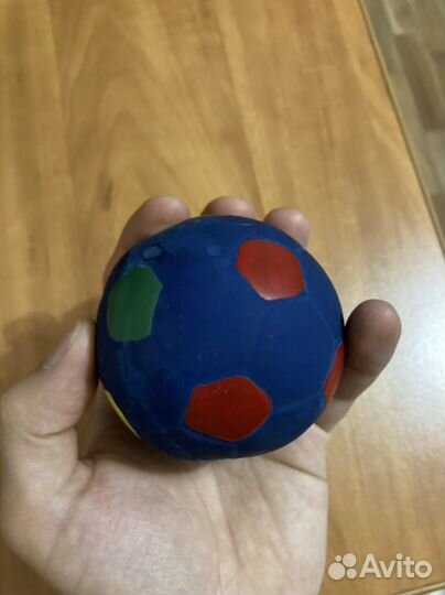 Мяч-пищалка для собак