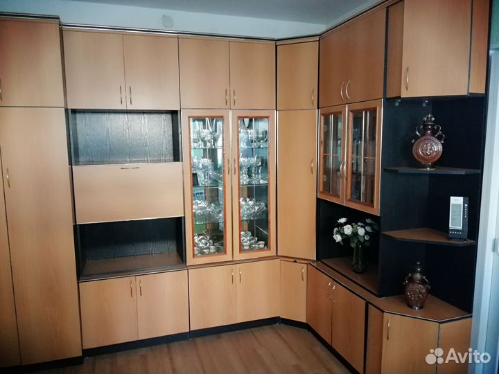 Стенка в гостиную со шкафом