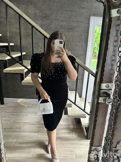 Вечернее платье