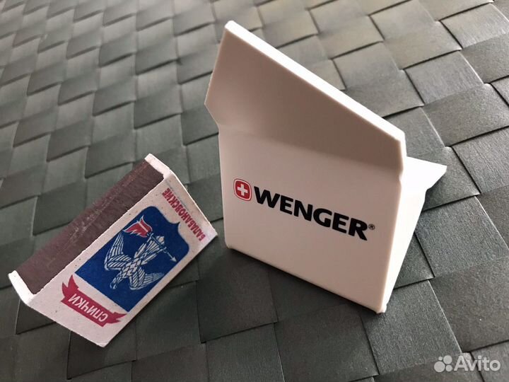 Подставки Wenger