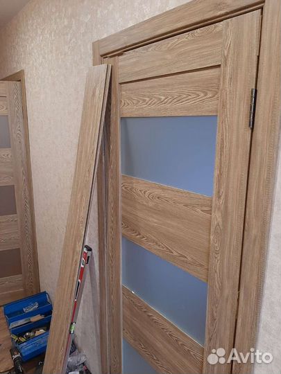 Установка входных и межкомнатных дверей