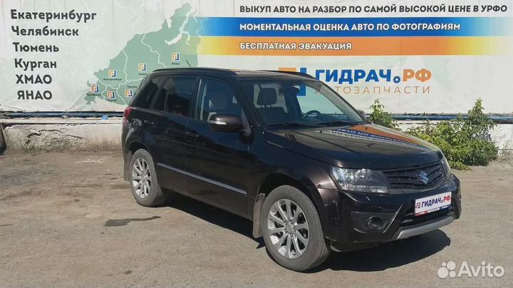 Кожух рулевой колонки верхний Suzuki Grand Vitara