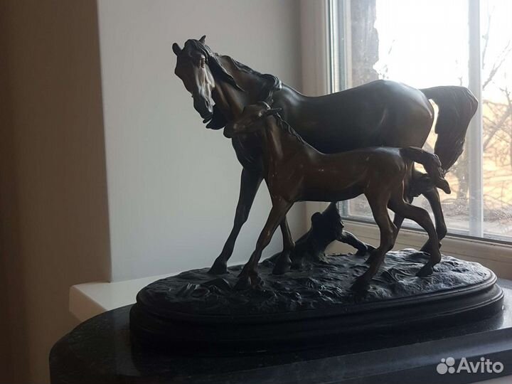 Номерная Бронза.Лошадь с жеребенком