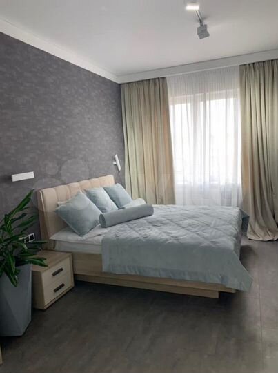 2-к. квартира, 70 м², 10/11 эт.