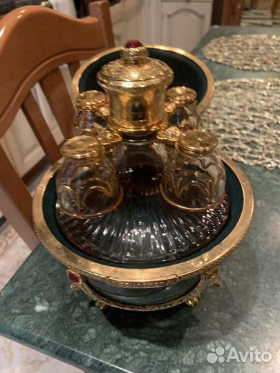 Яйцо феберже.графин, рюмки