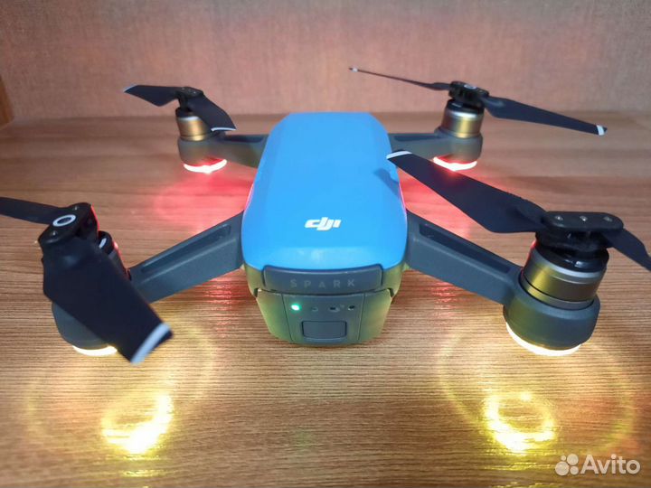 Квадрокоптер DJI Spark