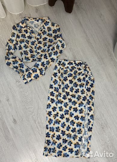 Летний костюм юбка и топ