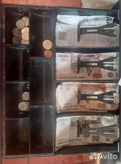 Денежный ящик