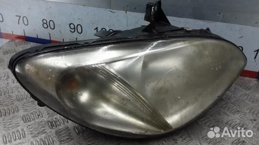 Фара правая mercedes benz vito W639 (2UK11MU01)