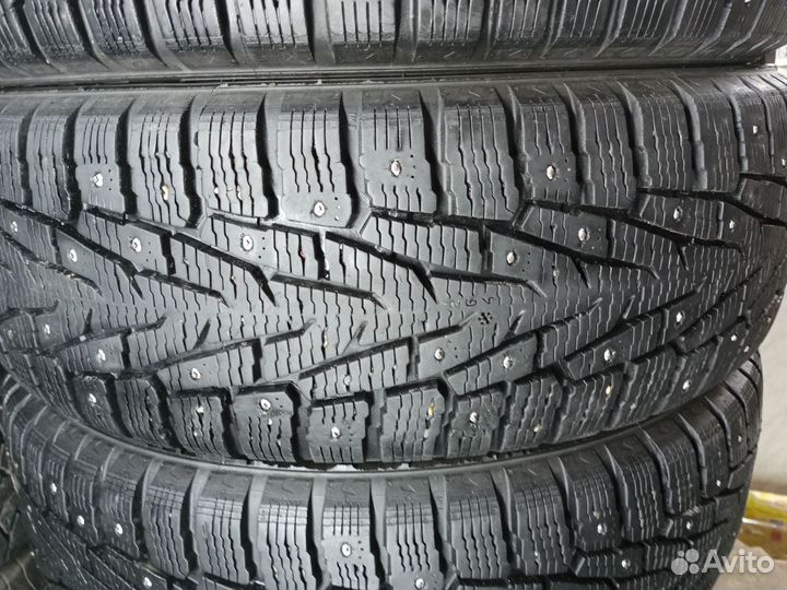 Nokian Tyres Hakkapeliitta 7 SUV 225/65 R17