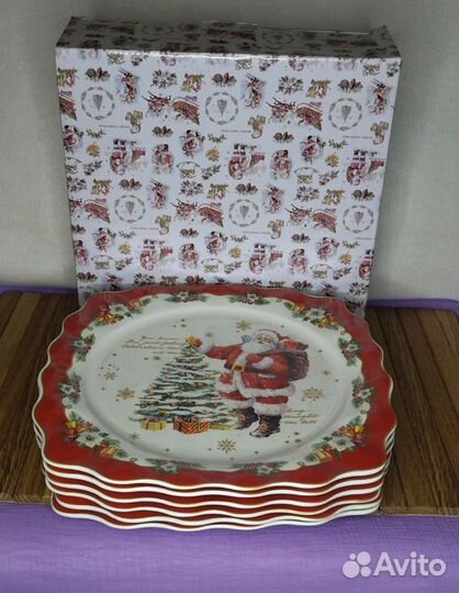 Набор квадратных тарелок 