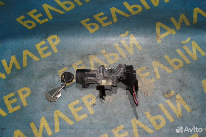 Замок зажигания с ключами Chrysler Voyager 4