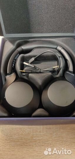 Наушники накладные беспроводные Philips taph802BK