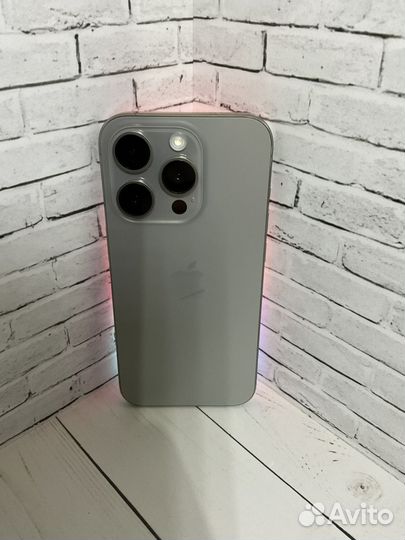 iPhone 15 Pro, 256 ГБ