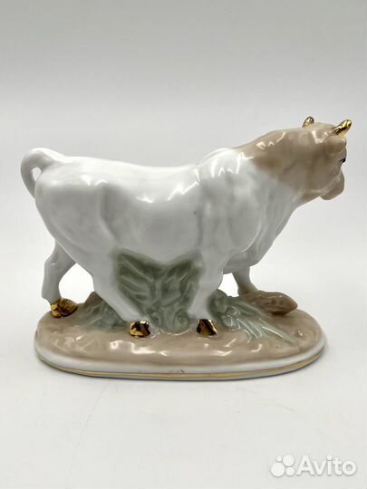 Статуэтка Бык фарфор Elan Gallery Англия