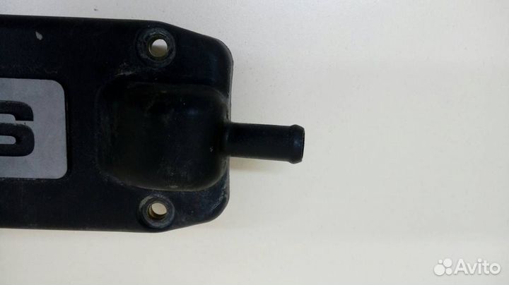 Крышка двигателя декоративная Chevrolet Aveo T250