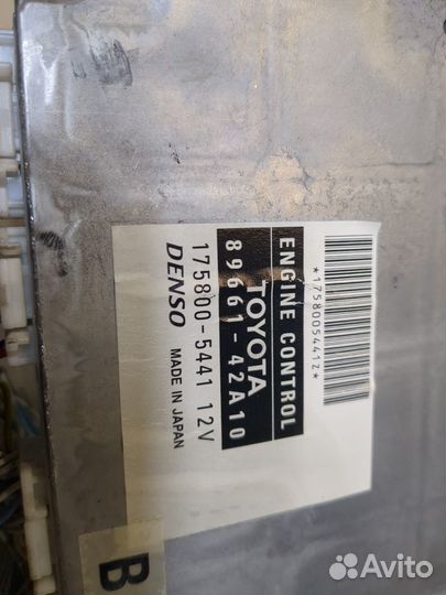 Блок управления двигателем Toyota RAV 4, 2003