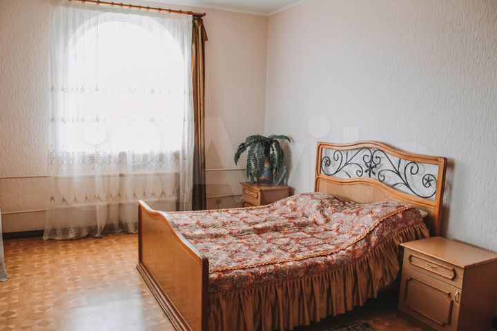 Комната 20 м², 1/3 эт.