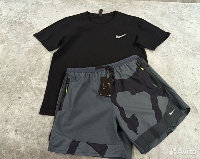 Спортивный комплект nike 2 в 1