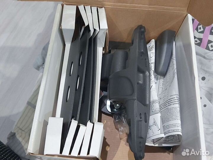 Кронштейн,крепление для телевизора на стену