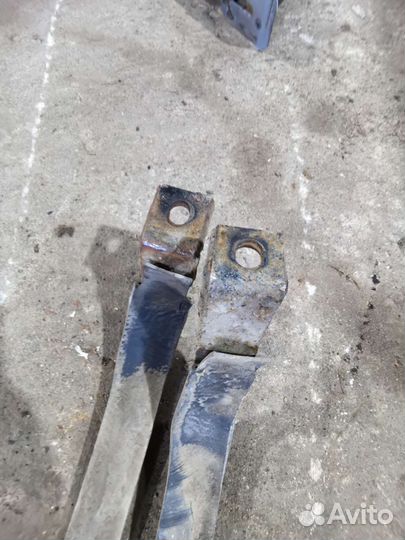 Крепления бензобака хомуты kia clarus 2