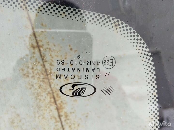 Лобовое стекло Лада х рей с обогревом