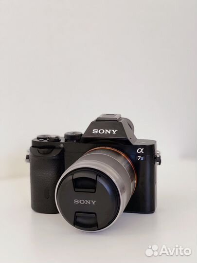 Sony 7S + 50mm f/1.8 OSS