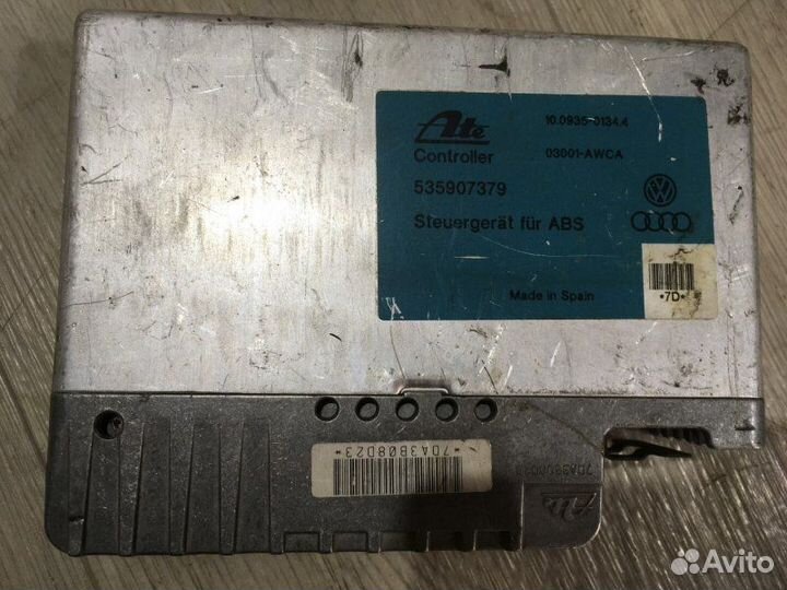 Блок управления ABS Volkswagen Passat B3 1988-1993