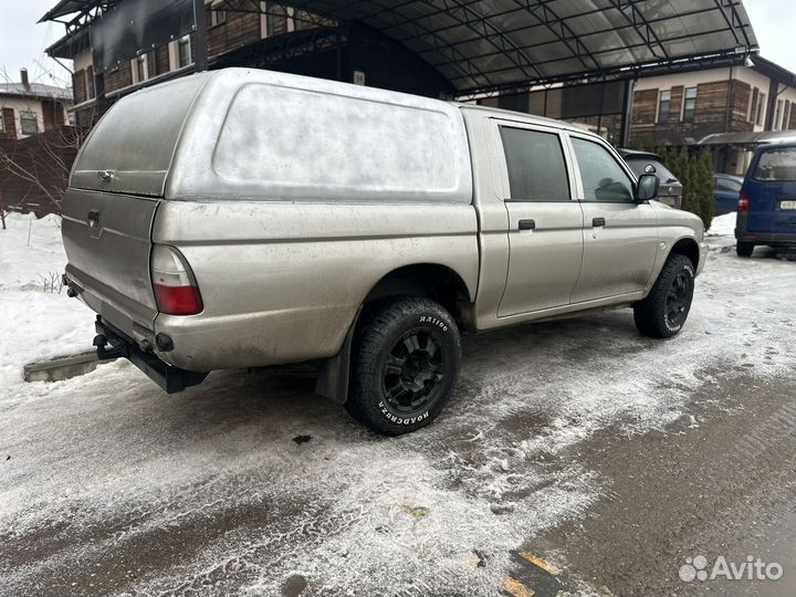 Mitsubishi L200 2.5 МТ, 2003, 165 000 км