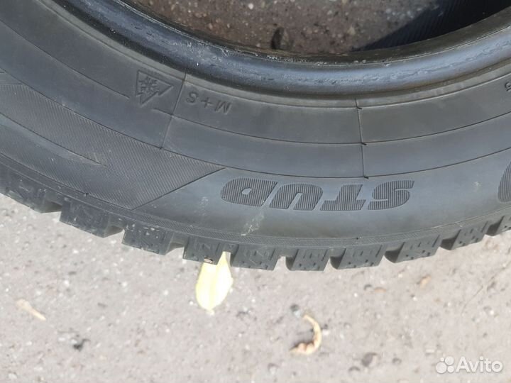 Yokohama Ice Guard IG55 215/60 R16 99T