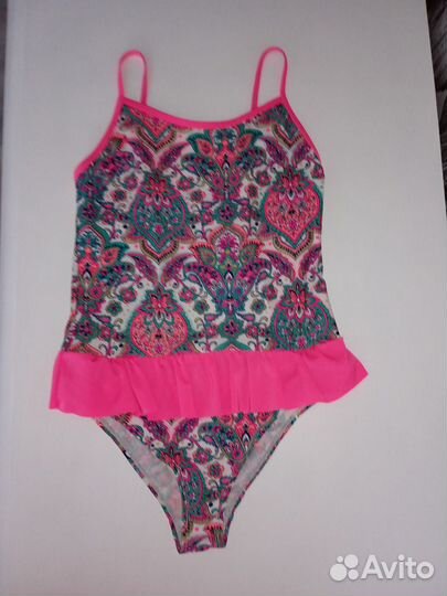 Продается слитный купальник для девочки
