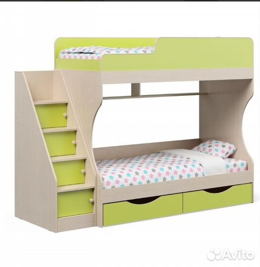 Кровать с матрасом