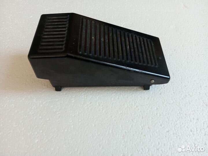 Педаль для швейной машинки