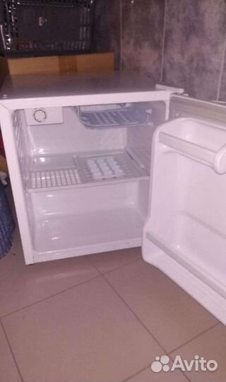 Холодильник бу маленький