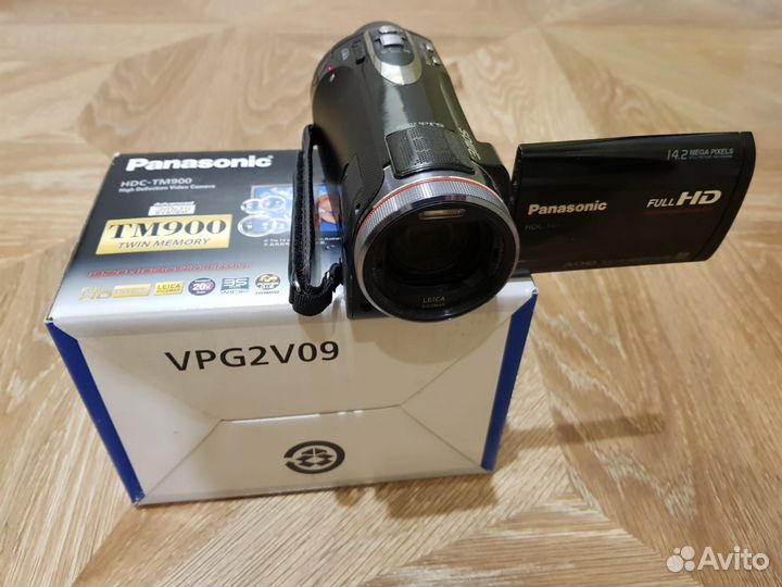 Видеокамера Panasonic HDC-TM900